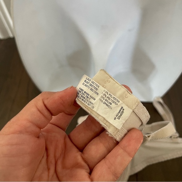 Vintage lilyete bra 34 C - Picture 5 of 5